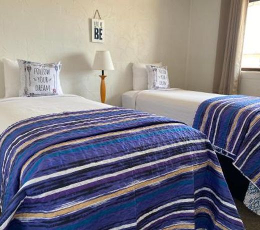 Desert Canyon Inn