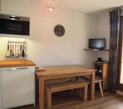 Appartement ChÃ¢tel, 2 piÃ¨ces, 4 personnes - FR-1-198-159
