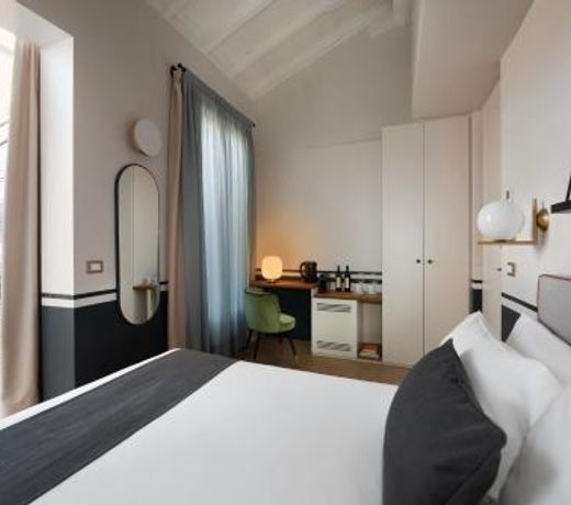 Velvet Grey Boutique Hotel