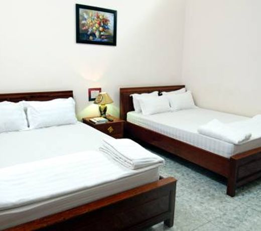 KHÃCH Sáº N PHÃ VANG