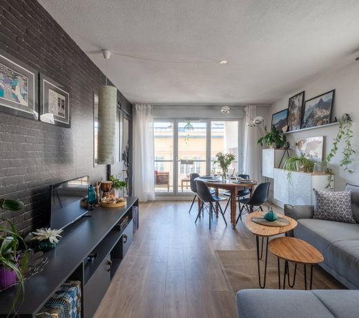 New! Beautiful flat with with nice balcony