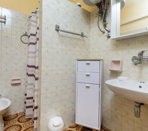 Stunning home in Lovran with 3 Bedrooms and WiFi