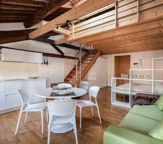 Loft Mirano (Alloggi alla Campana)