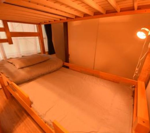 GLOCE æ¨ªé è³ ã·ã§ã¢ã«ã¼ã  NAVY BASE l Yokosuka Share room at NAVY BASE