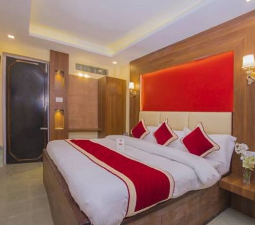 OYO 160 Hotel Shraddha Palace