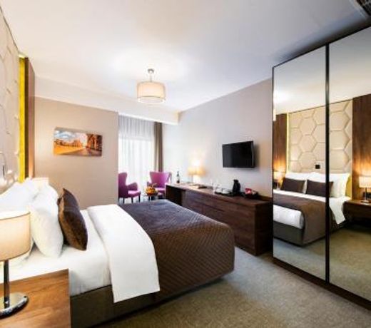Amsterdam Hotel