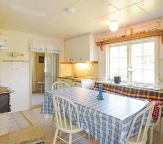 Nice home in Hunnebostrand with 2 Bedrooms and WiFi