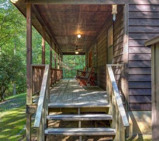 Moss Creek Cabin