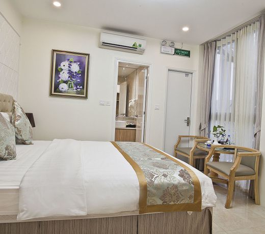 DLmos Hanoi Hotel