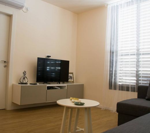 Michael's Boutique Apartment