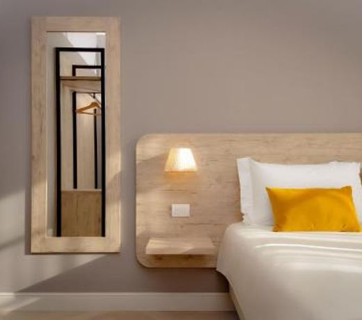 Bergamo Inn 43