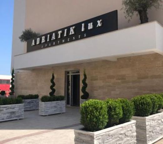 Adriatik Lux Apartments
