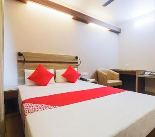 Hotel Gulmohar Grand