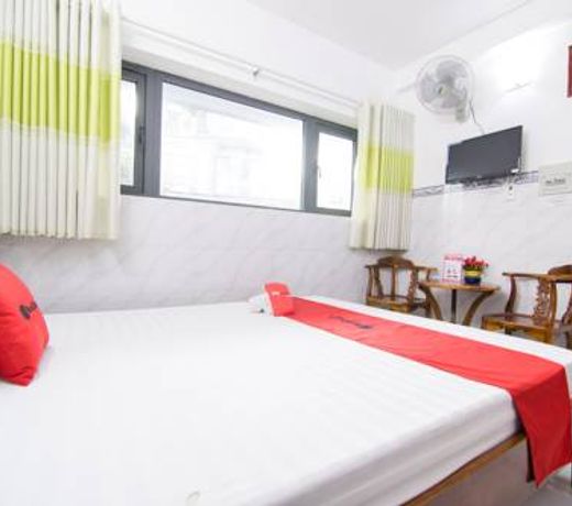 RedDoorz near Bau Cat Residence