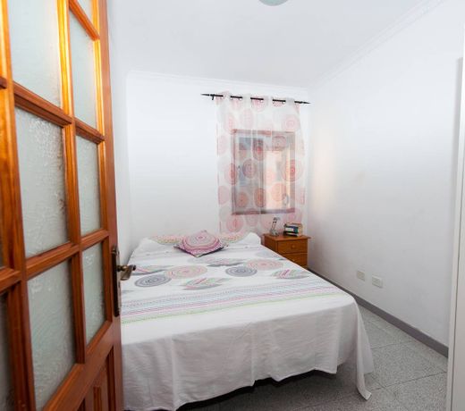 Rehoyas Palace Apartment