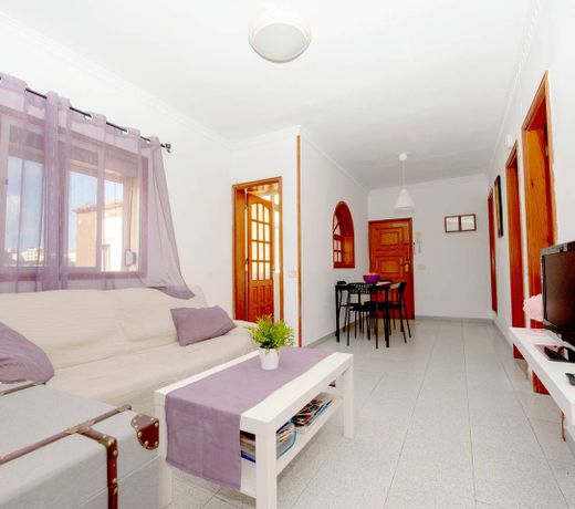 Rehoyas Palace Apartment