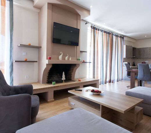 Artistic 3 bedroom apartment with sea view in Glyfada