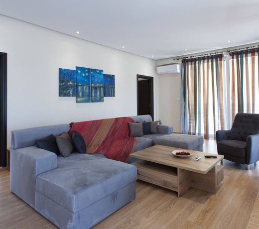 Artistic 3 bedroom apartment with sea view in Glyfada