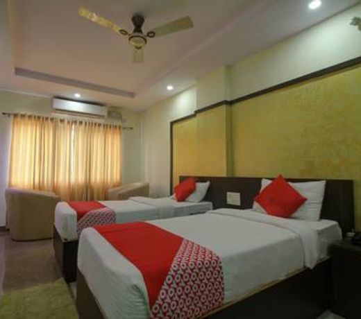 OYO 18410 Shree Sapthakoti Residency Parraadise Lodge