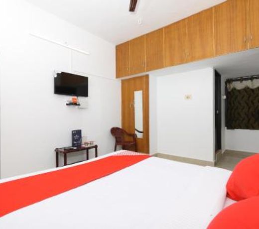 OYO Flagship 15924 Jas Residency