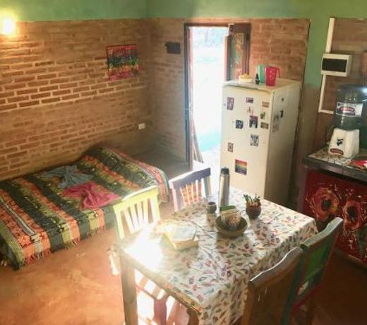Pintoresca Cabaña Céntrica a pasos del río