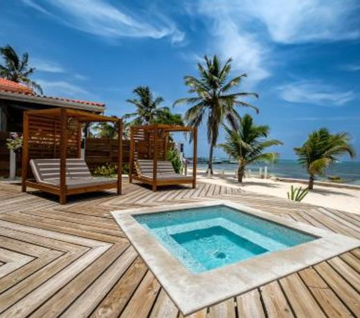 Diamante Beachfront Suites