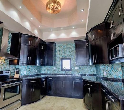 Diamante Beachfront Suites