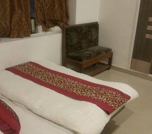 The LEEF INN 500Ms from Nakki Lake