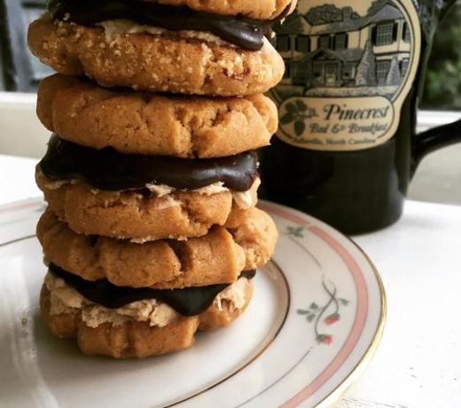 Pinecrest Bed & Breakfast