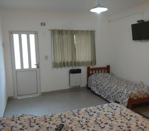 NearBy Hotel