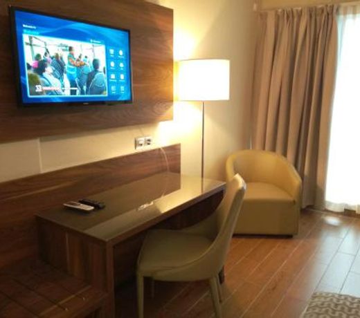 Hotel La Falaise Bonapriso