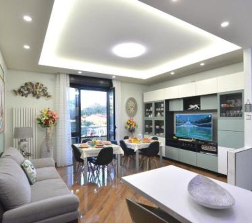 Caserta Deluxe