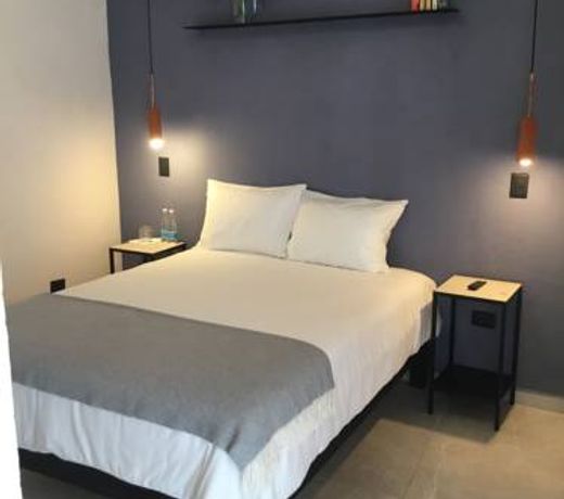 Hotel Maria Isabela