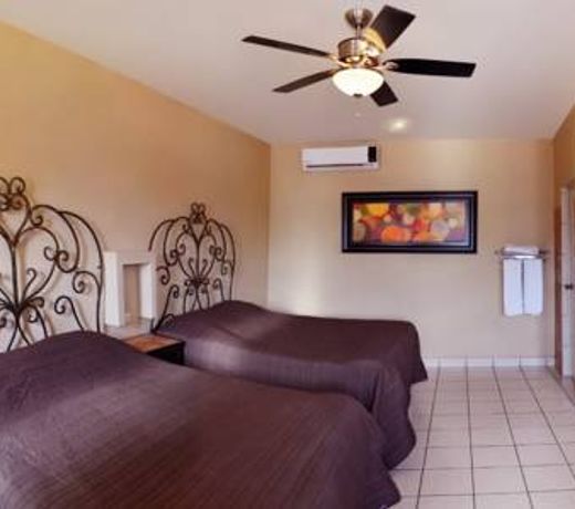 Motel Oro Negro