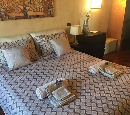 Feeling at Home - Varese Apartment