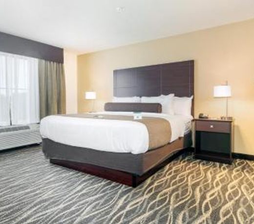 Cobblestone Hotel & Suites - Janesville