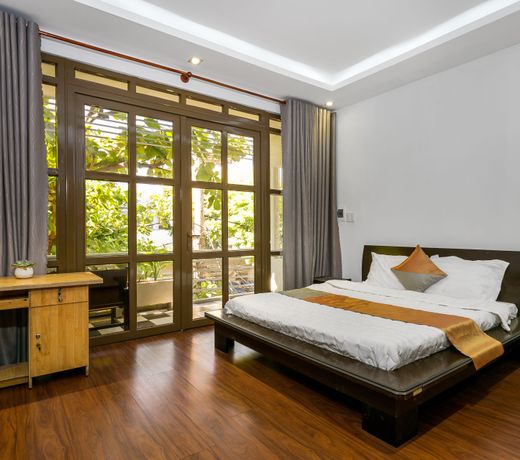 T P House