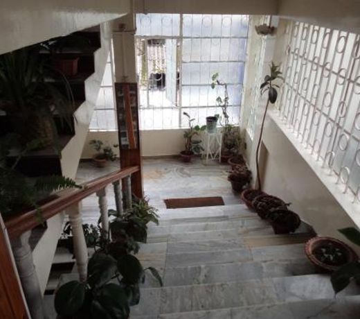 Hotel Embassy