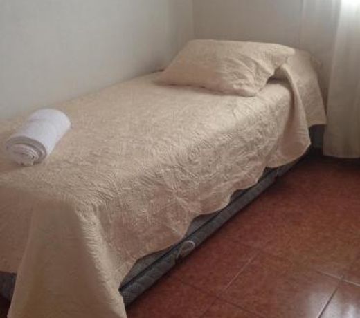 Departamento en Gdor. Gregores