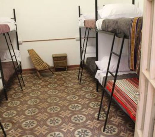 Casa Artigas Hostel