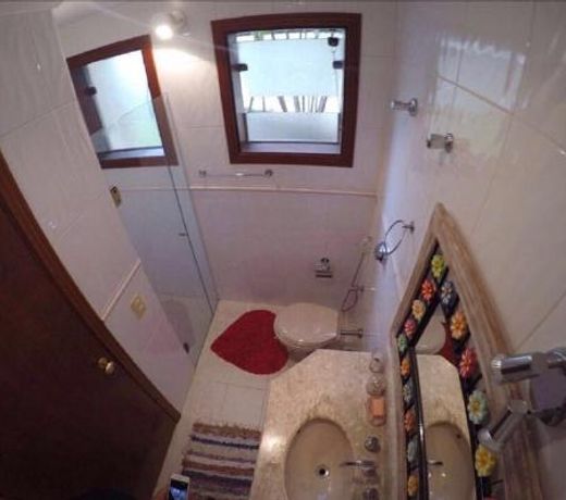 Linda Casa CondomÃ­nio Maresias