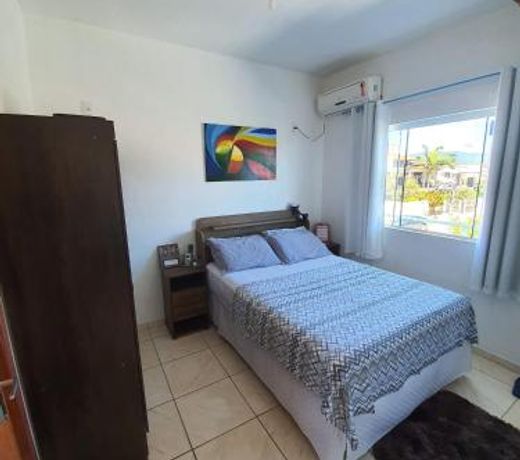 Apartamento próximo ao Aeroporto de Florianópolis.