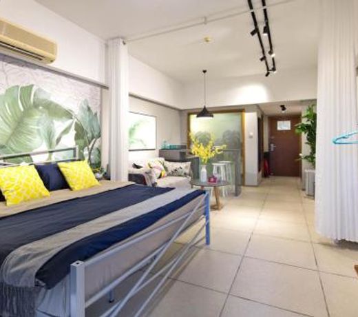 Sanya Sanya BayÂ·Sanya Bay Tourist AreaÂ· Locals Apartment 00164300