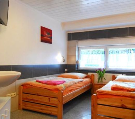 Ferienwohnung Krings & Monteurwohnungen