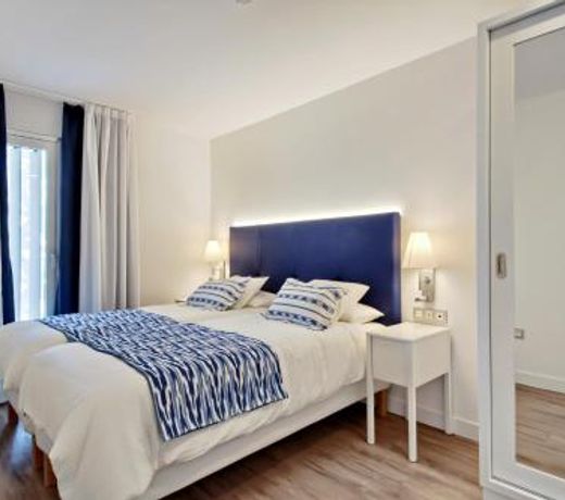Carihuela Suites
