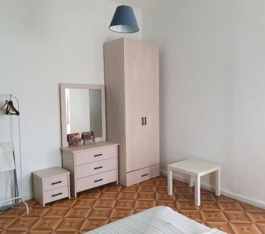 Hostel BU93