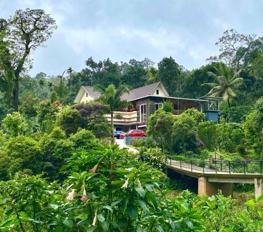 Flower Valley Plantation Homestay