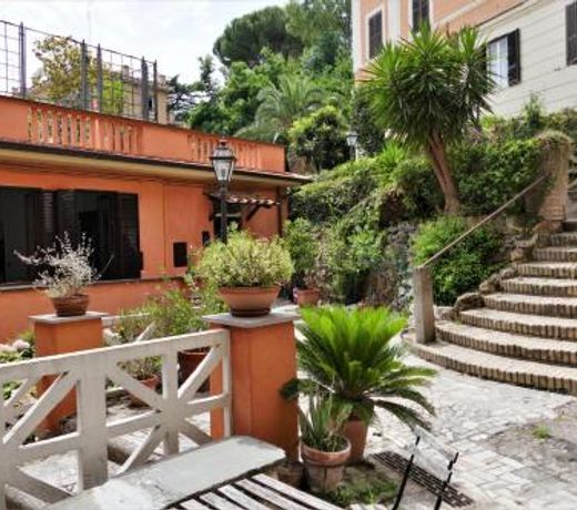 Casa indipendente nel cuore di trastevere