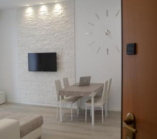 Diamond House