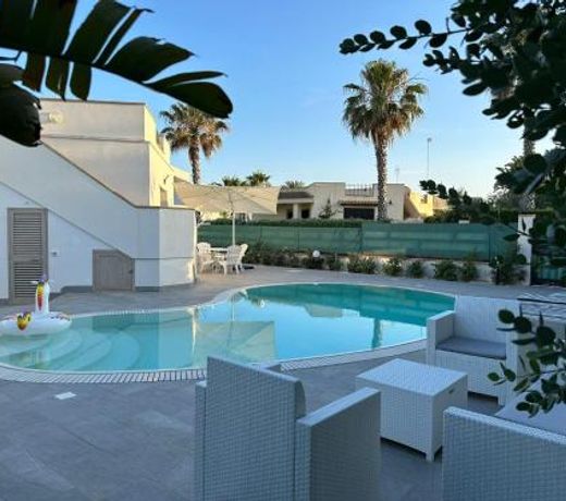 LA TERRAZZA SUL MARE